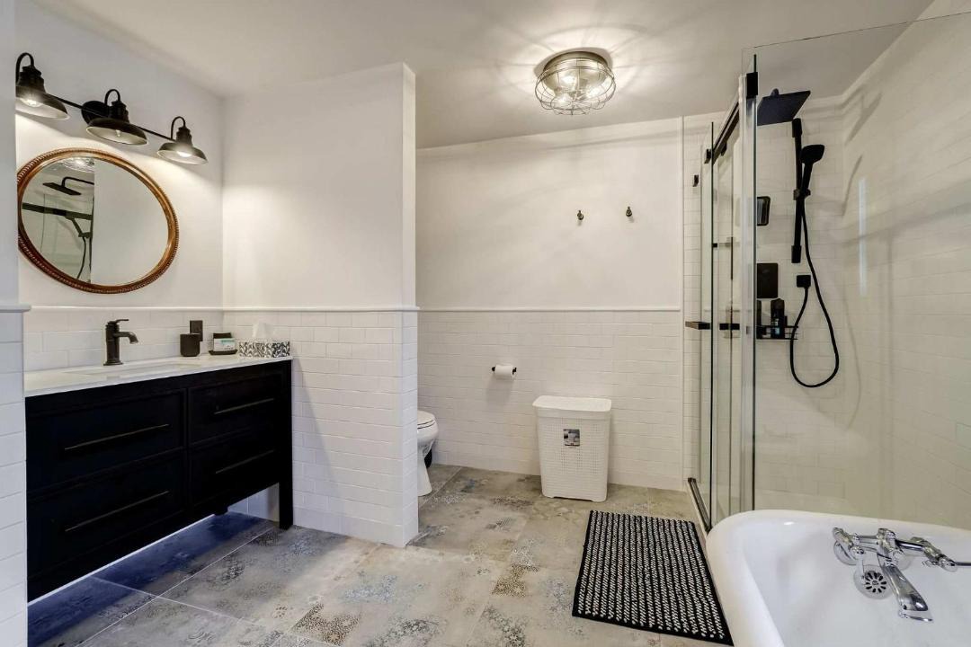 Photo of Bathroom in Lac-des-Plages