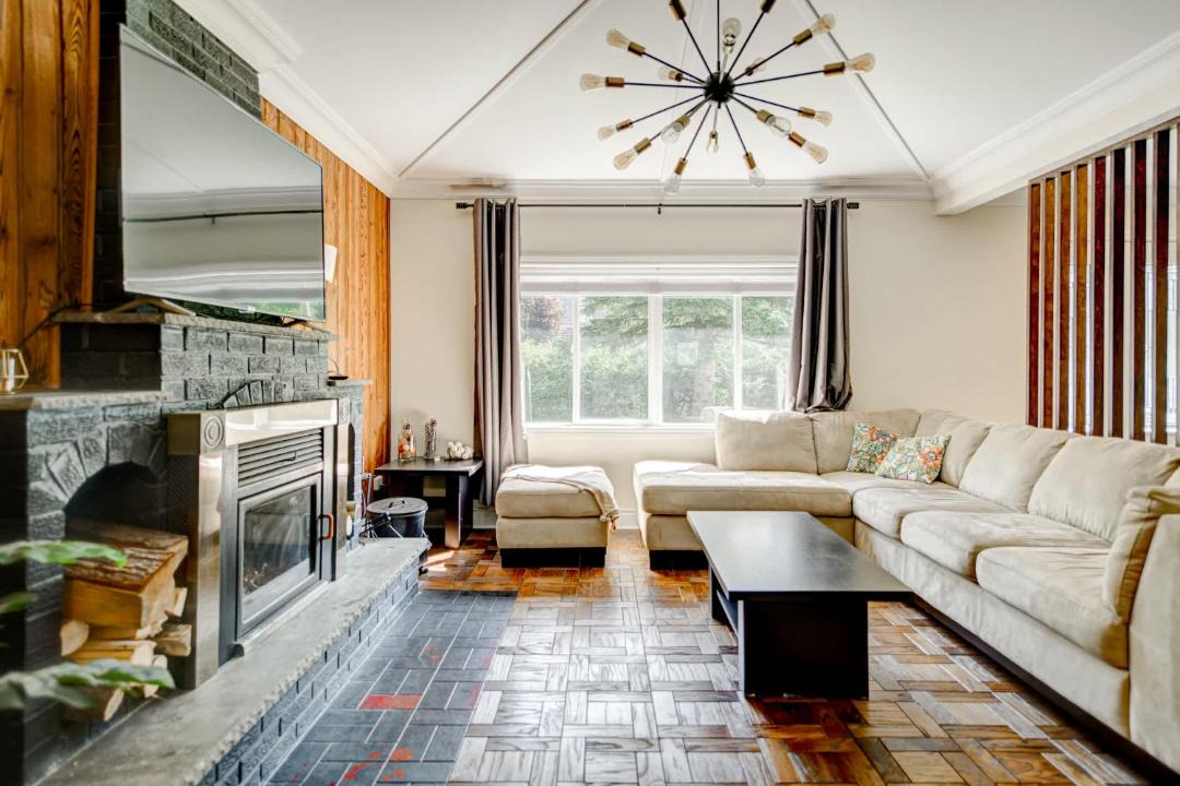 Photo of Livingroom in Rawdon