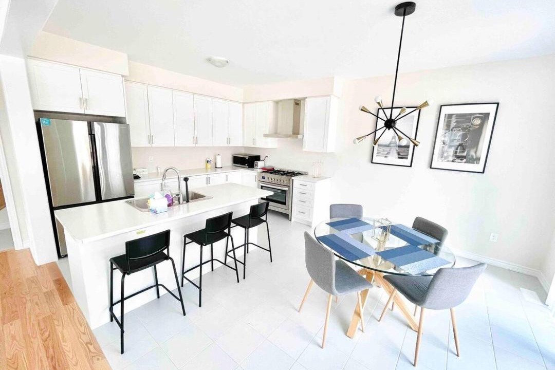 Photo of Kitchen in Thorold