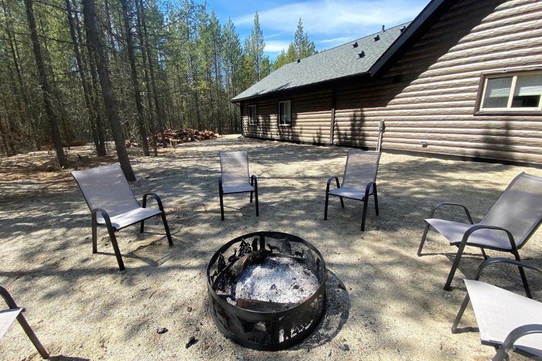 Photo of Others in Valemount