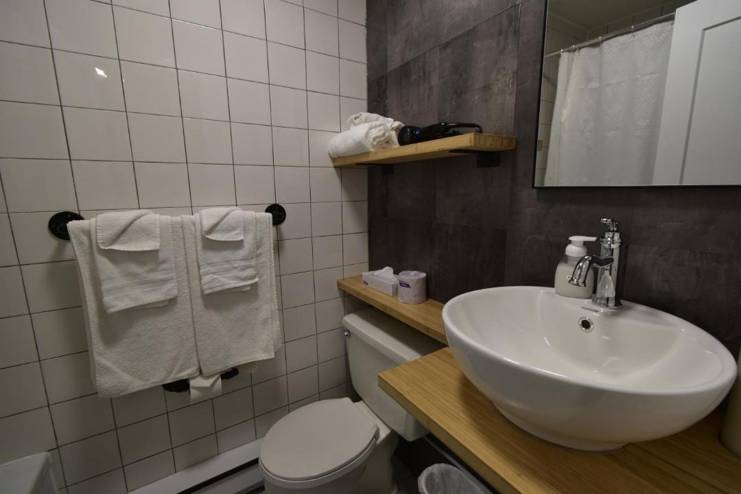 Photo of Bathroom in Drummondville