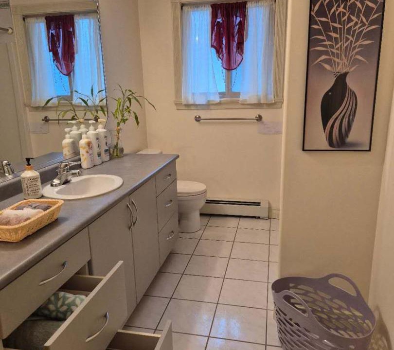 Photo of Bathroom in Maple Ridge