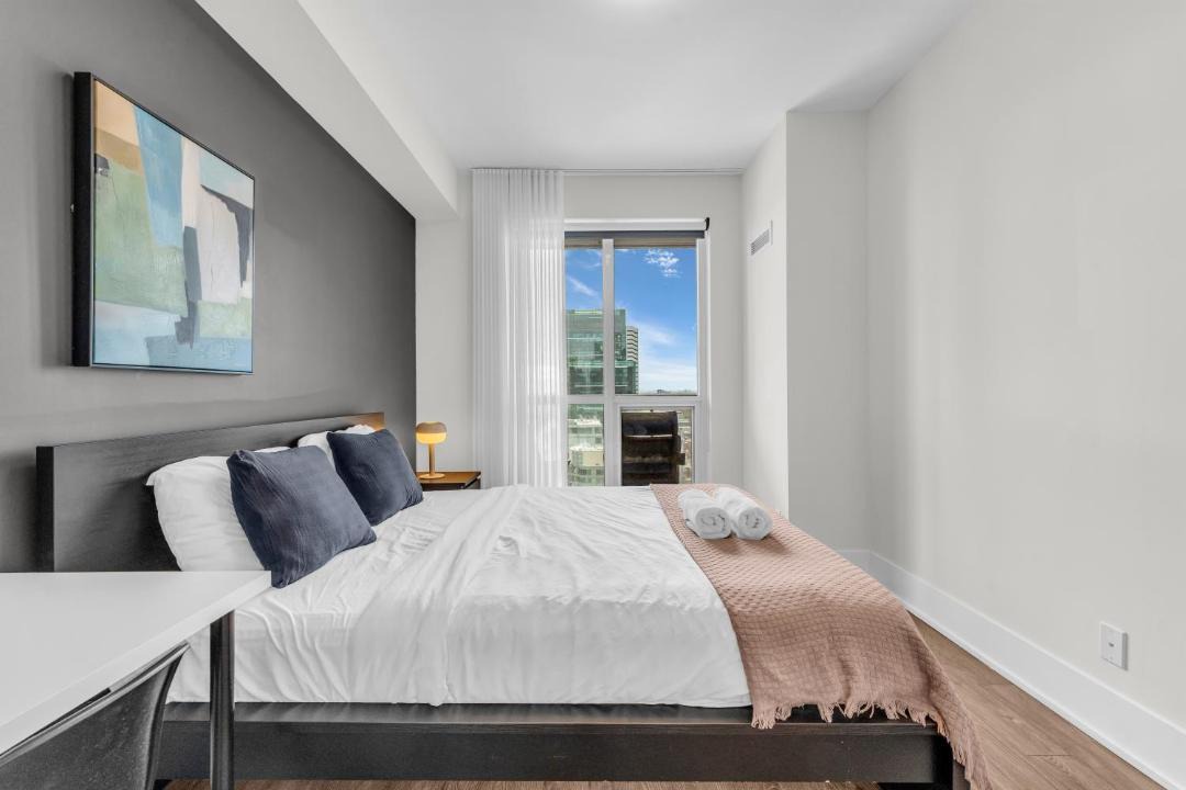 Photo of Bedroom in Toronto Entertainment District