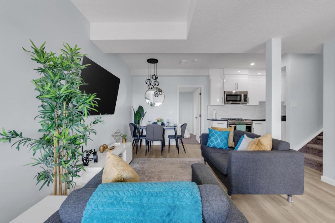 Photo of Livingroom in Southeast Calgary