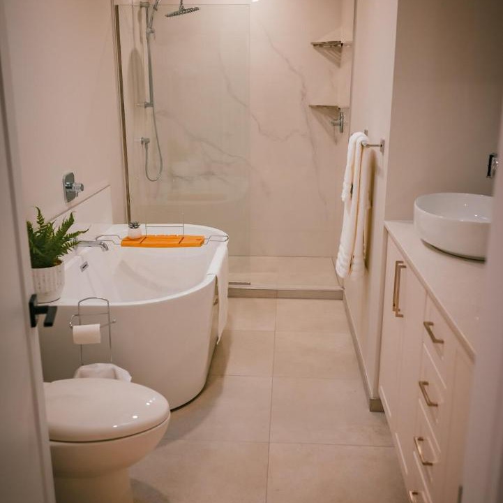 Photo of Bathroom in Courtenay
