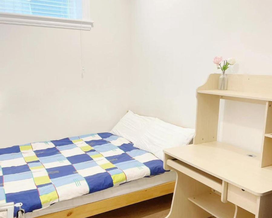 Photo of Bedroom in Arbutus Ridge