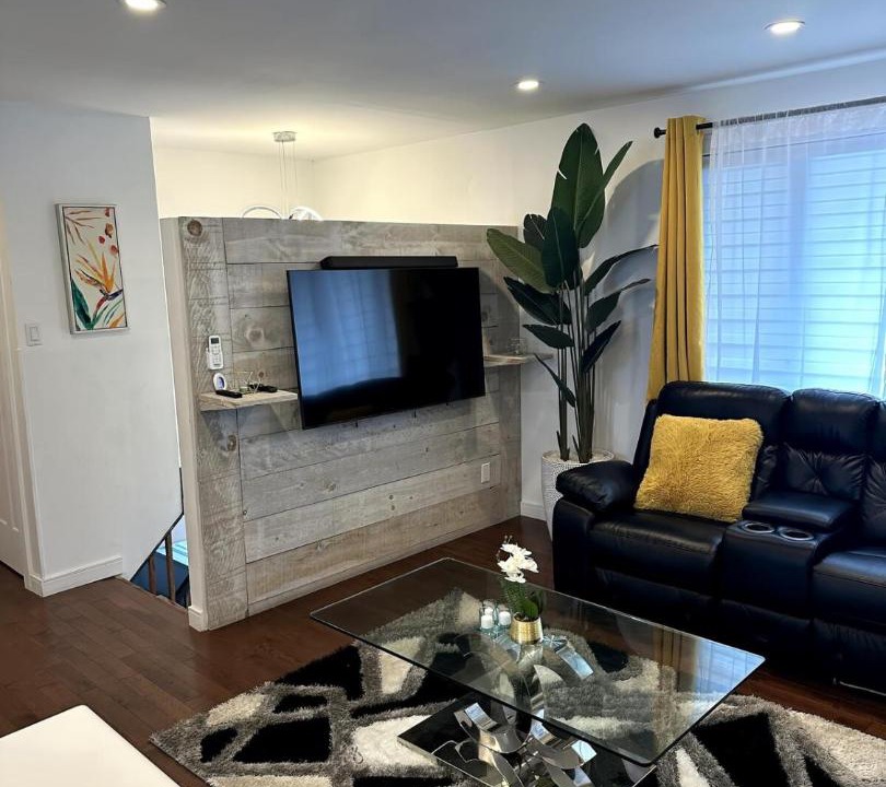 Photo of Livingroom in Chateauguay