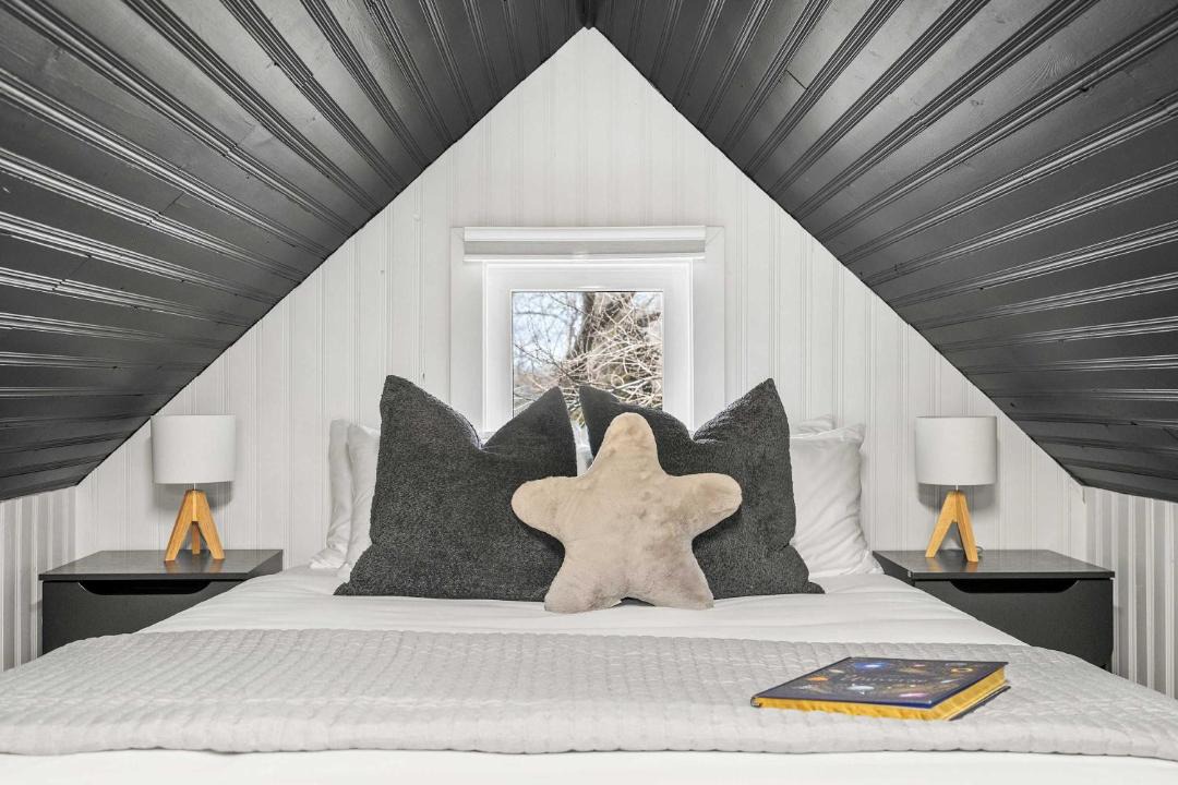 Photo of Bedroom in Drumheller