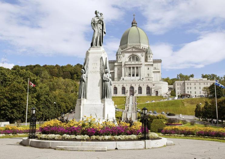 Photo of Others in Laval