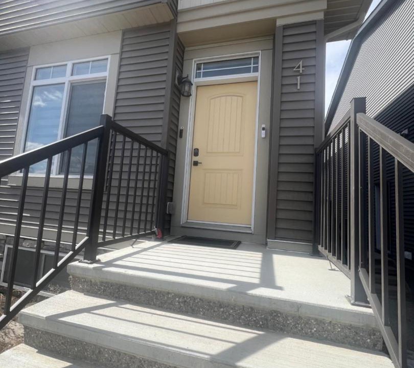 Photo of Patio Balcony in Northwest Calgary