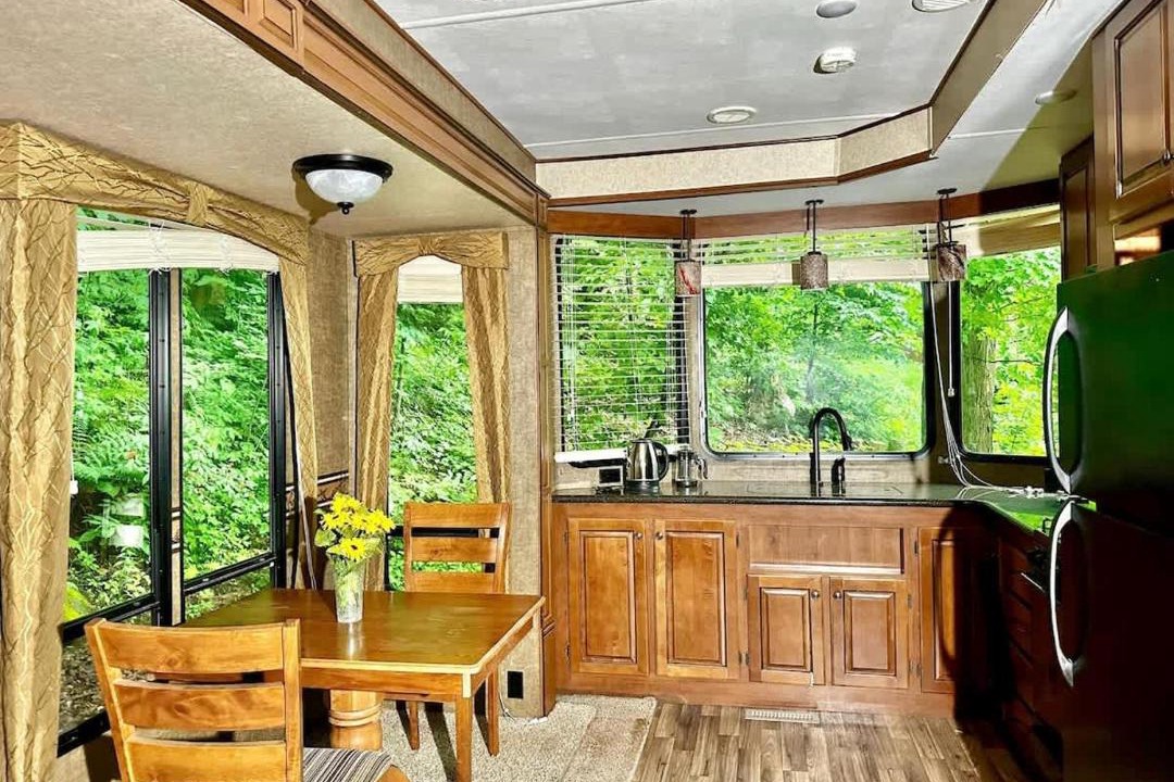 Photo of Kitchen in Parry Sound