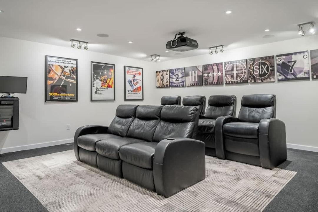 Photo of Livingroom in Calgary