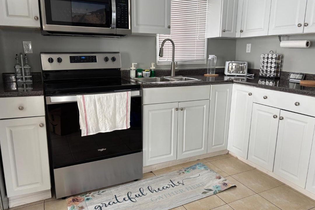 Photo of Kitchen in Scugog