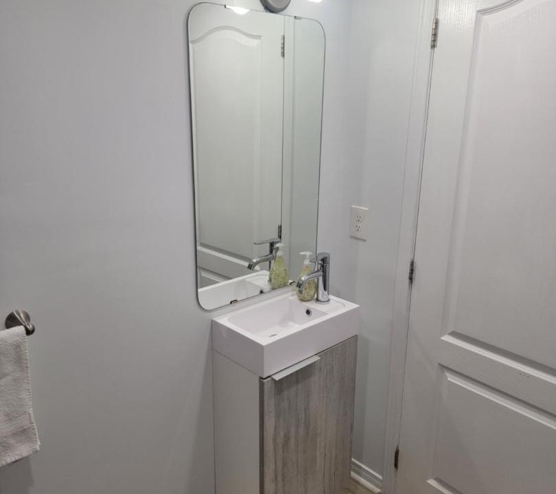 Photo of Bathroom in Aylmer