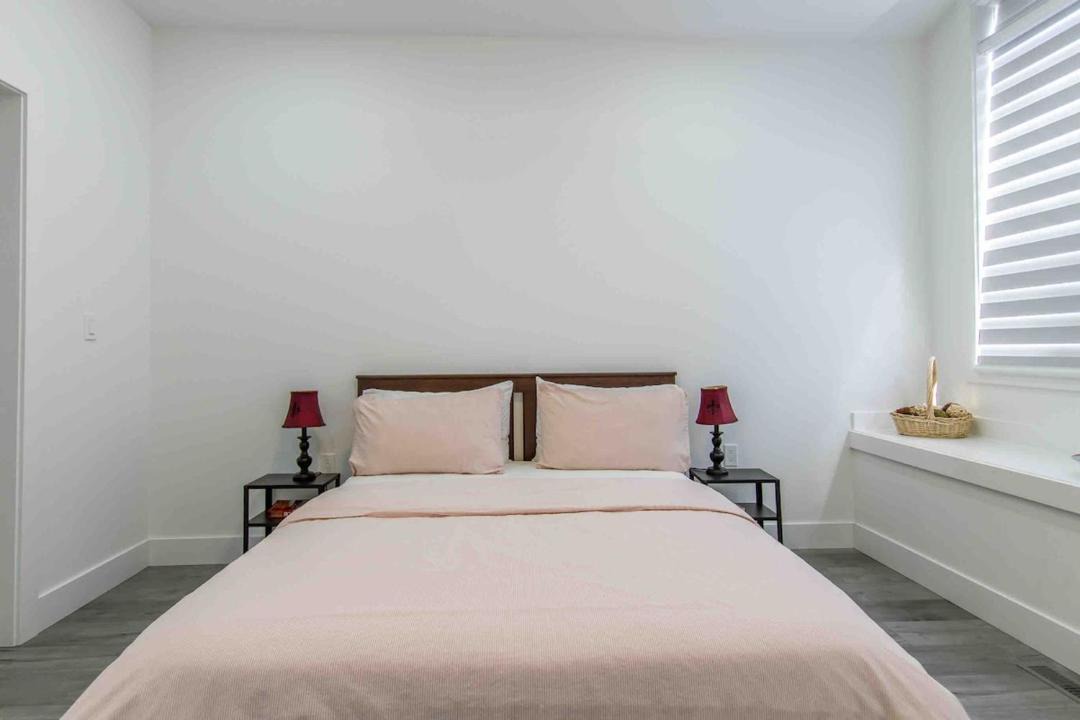 Photo of Bedroom in Willoughby