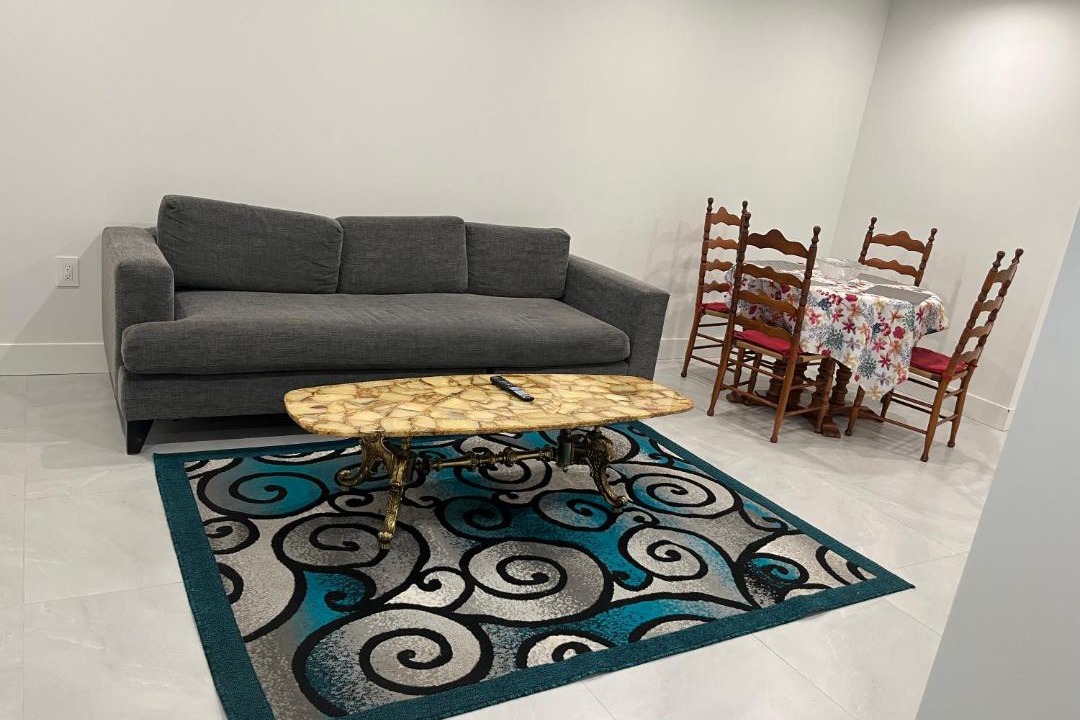 Photo of Livingroom in Guildford