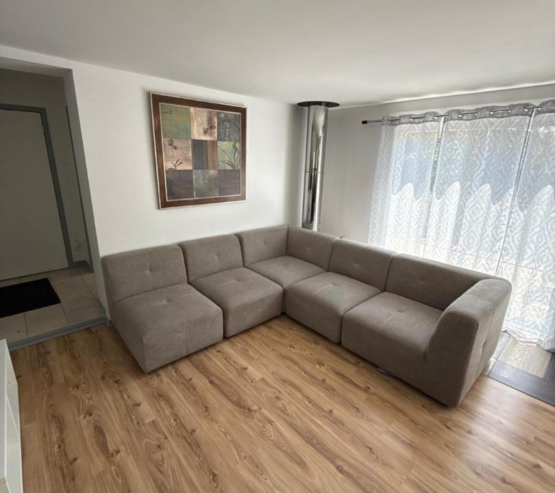Photo of Livingroom in St-Adolphe-d'Howard