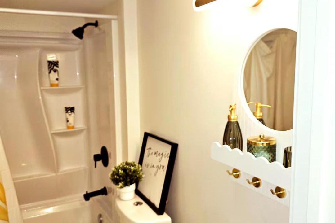 Photo of Bathroom in Fort Gary
