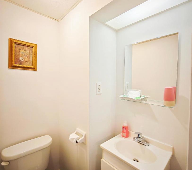 Photo of Bathroom in Saint-Sauveur