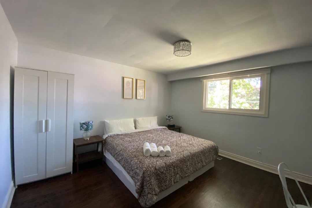 Photo of Bedroom in Newtonbrook