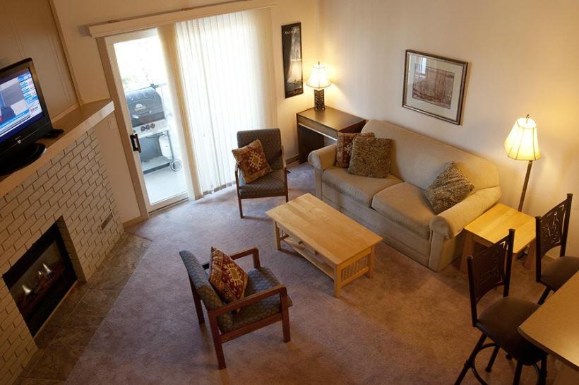 Photo of Livingroom in East Kootenay