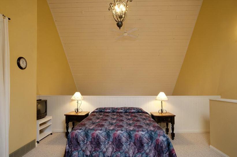 Photo of Bedroom in East Kootenay