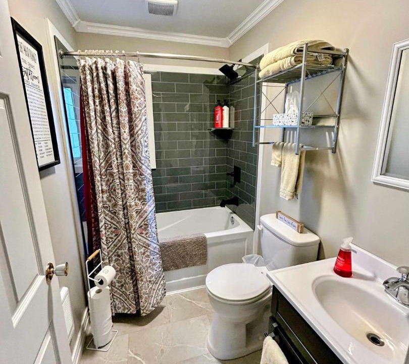 Photo of Bathroom in Twillingate