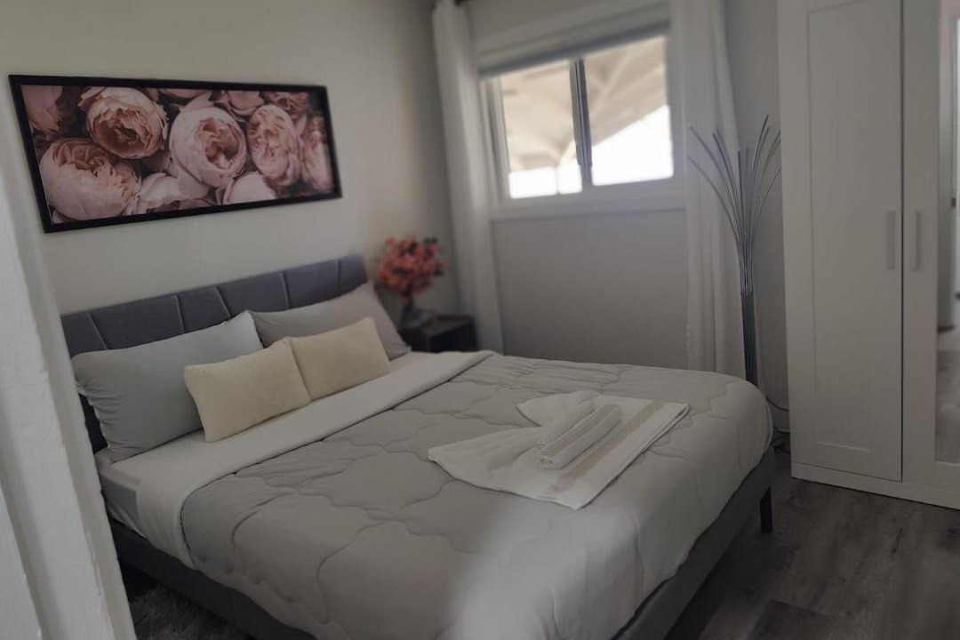 Photo of Bedroom in Forest Lawn