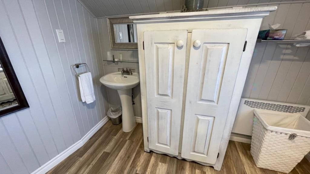 Photo of Bathroom in Baie Sainte-Catherine