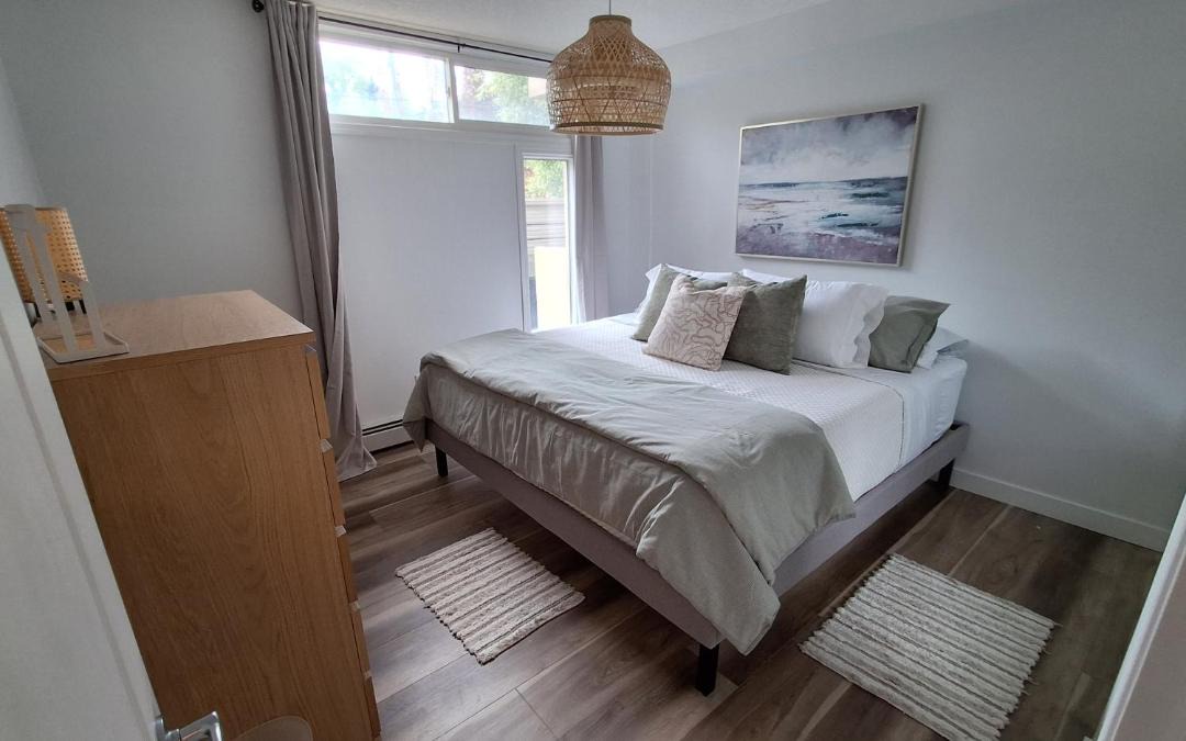 Photo of Bedroom in Lower Mount Royal