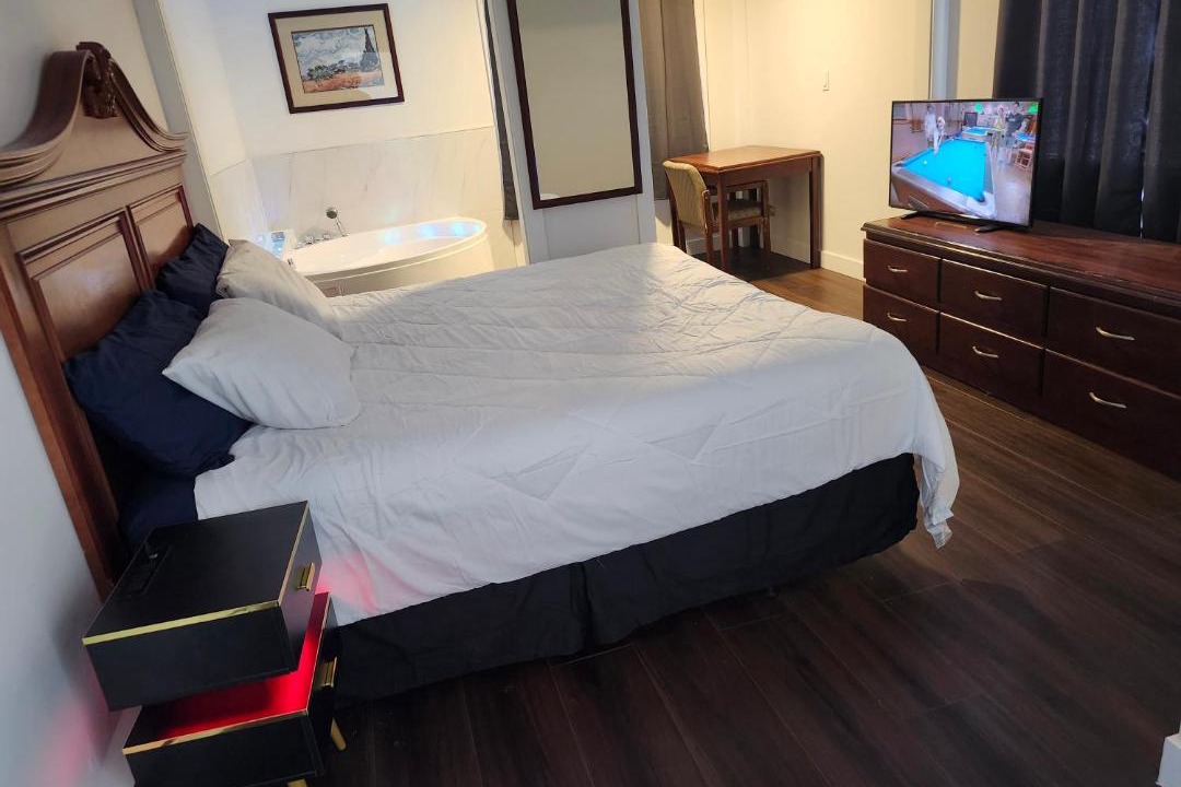Photo of Bedroom in Cache Creek