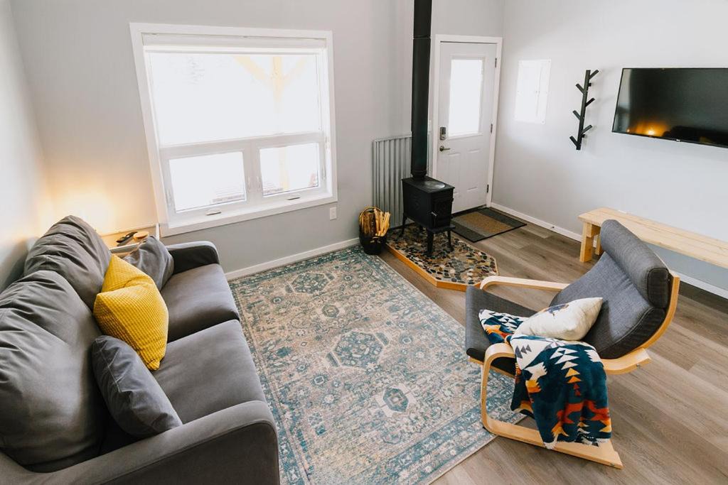 Photo of Livingroom in Nordegg