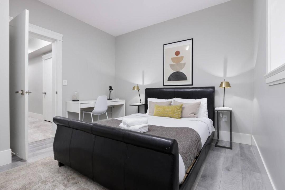 Photo of Bedroom in Delta