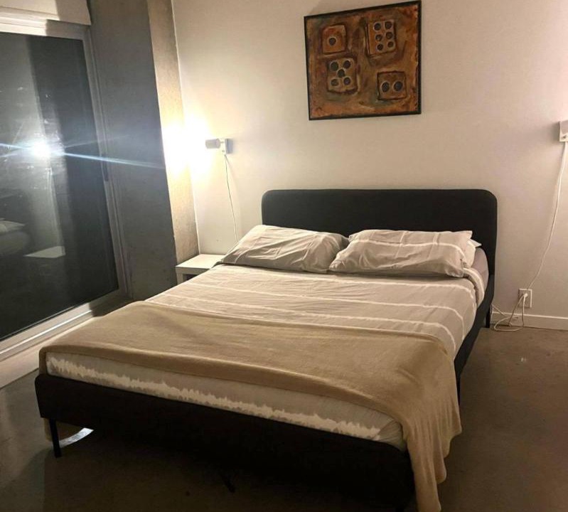 Photo of Bedroom in International District