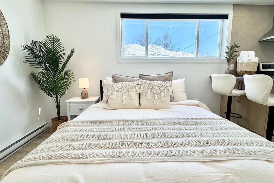 Photo of Bedroom in Ste. Foy