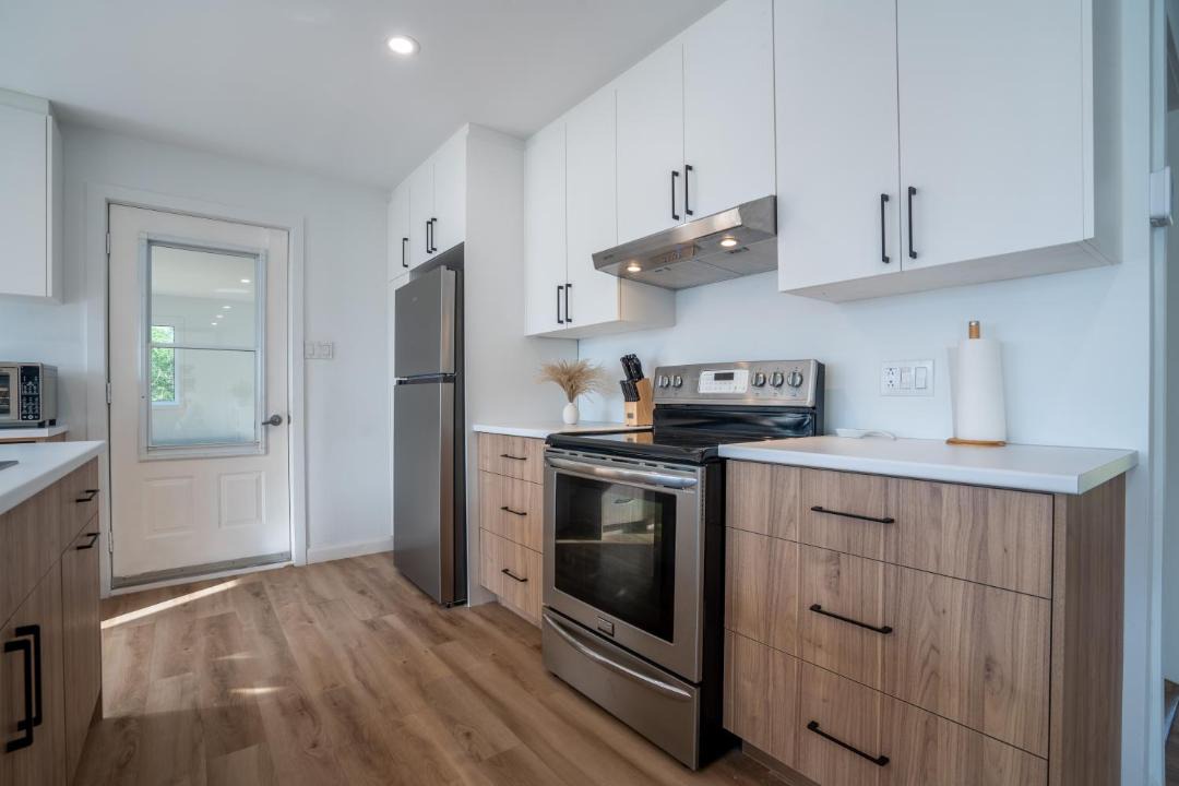 Photo of Kitchen in Le Haut-Saint-Francois Regional County Municipality