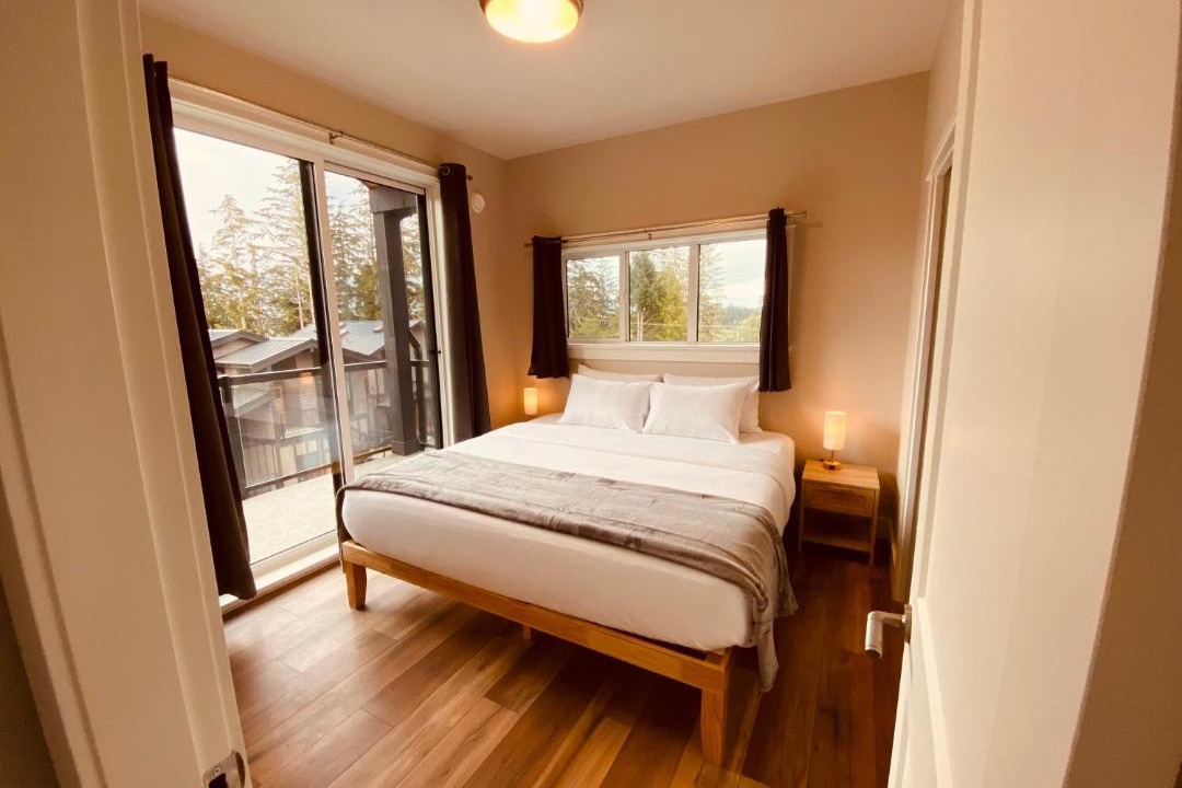 Photo of Bedroom in Port Renfrew