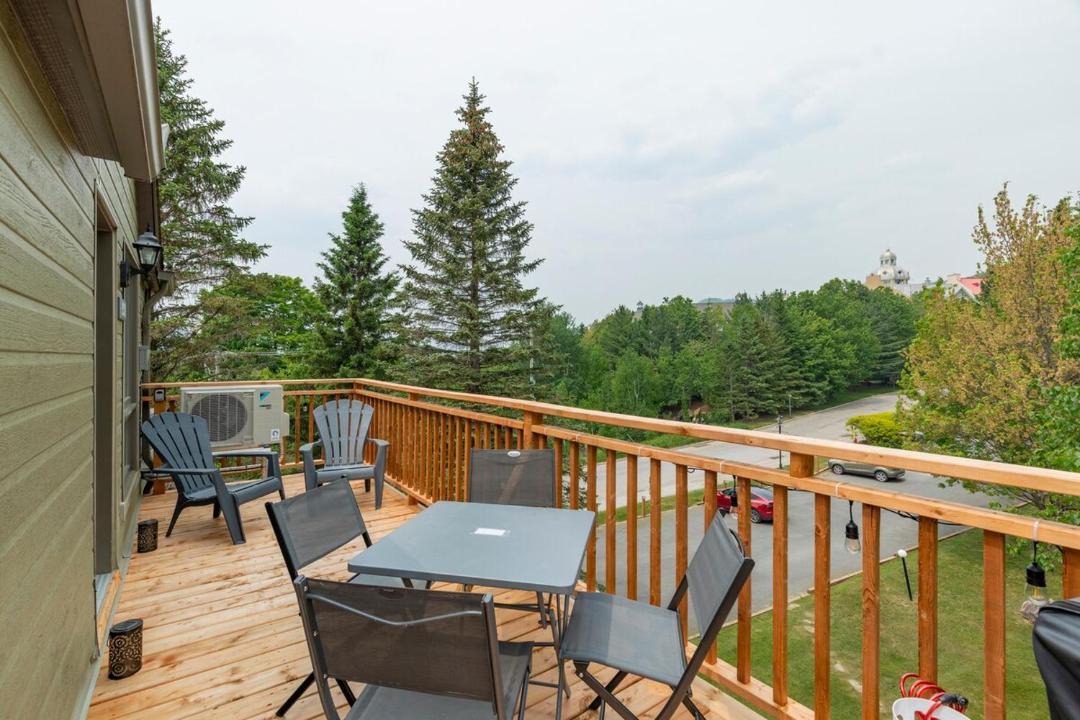 Photo of Patio Balcony in Mont-Tremblant