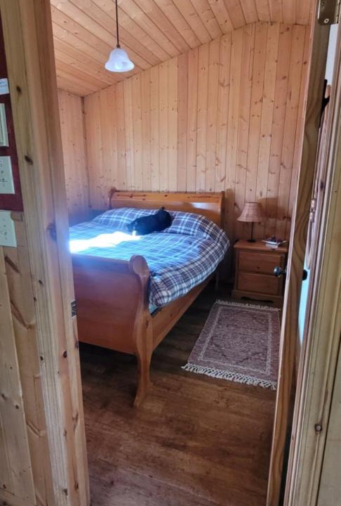 Photo of Bedroom in East Kootenay