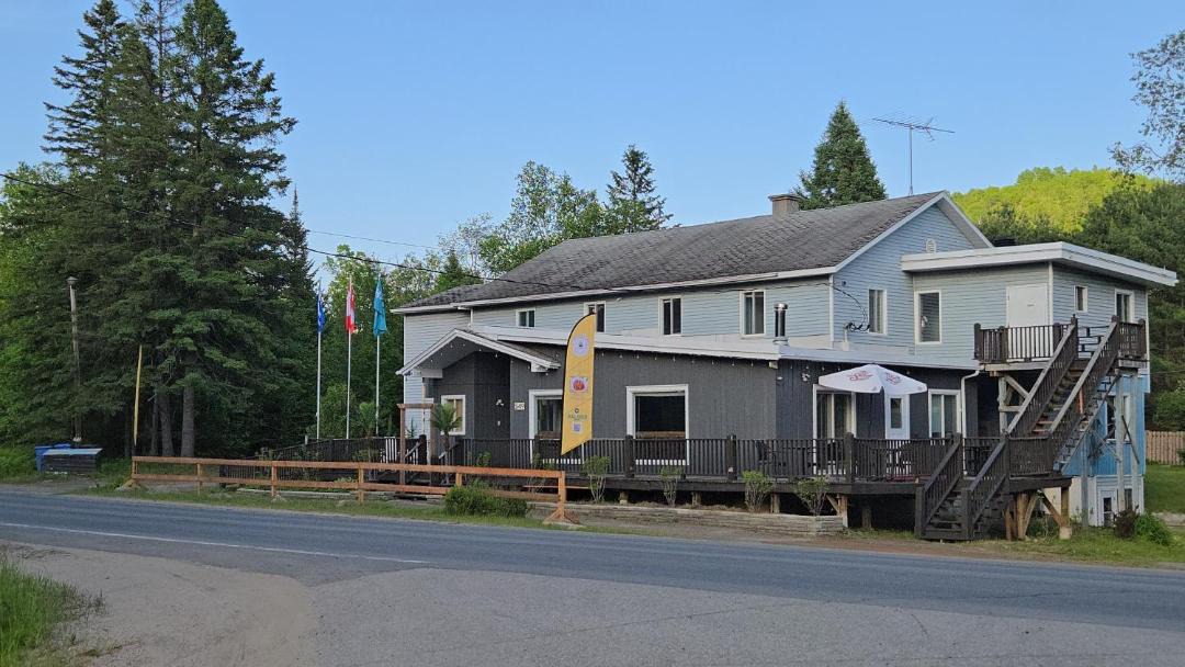 Photo of Others in Sainte-Marguerite-du-Lac-Masson