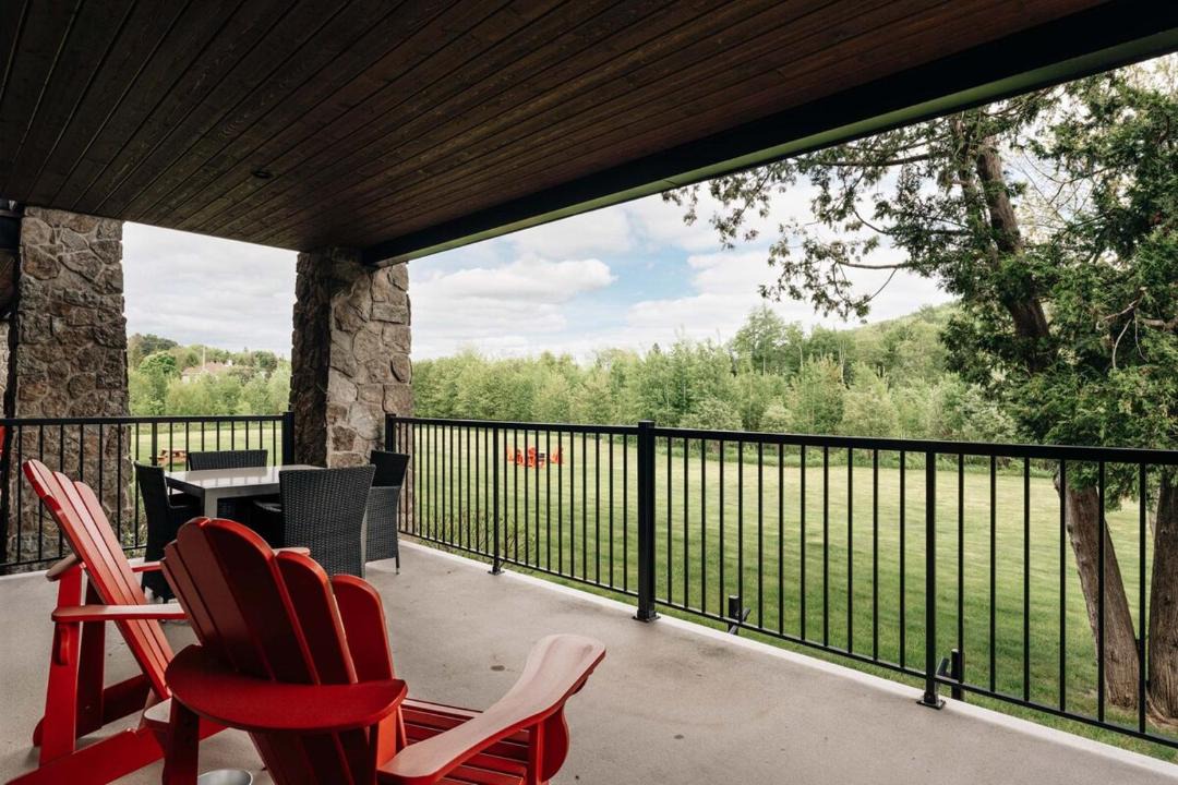 Photo of Patio Balcony in Saint-Sauveur
