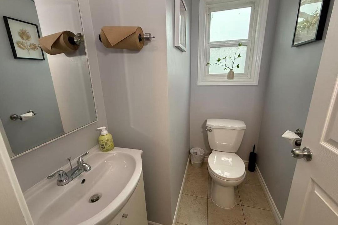 Photo of Bathroom in North River