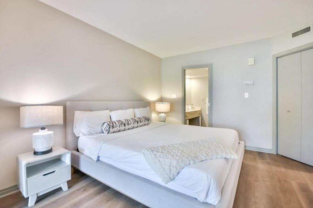 Photo of Bedroom in Oro-Medonte