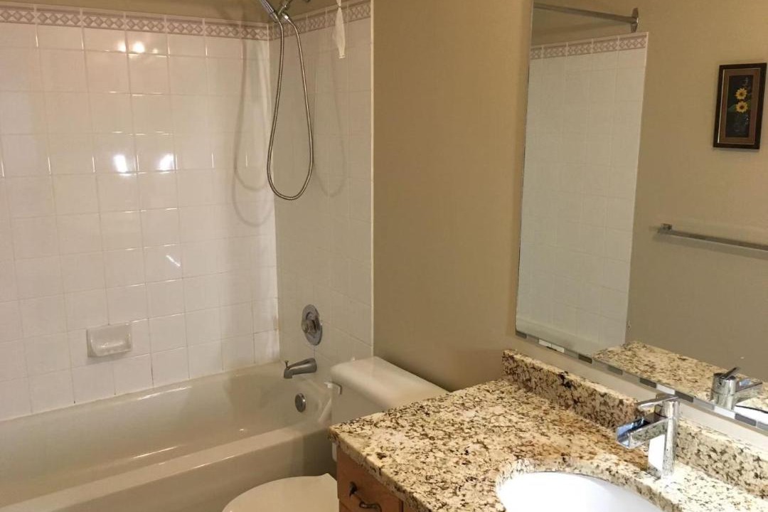 Photo of Bathroom in Fort Gary