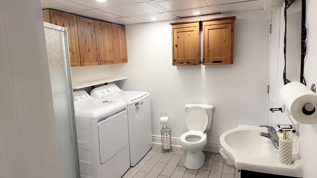 Photo of Bathroom in LaSalle