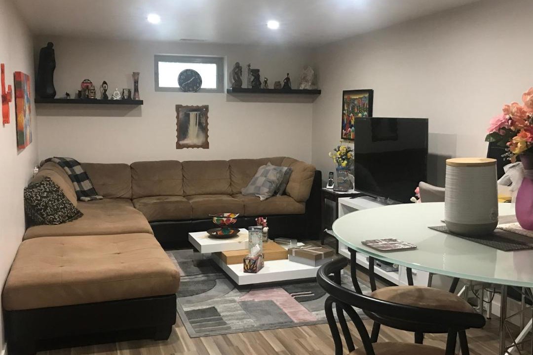Photo of Livingroom in Fort Saskatchewan