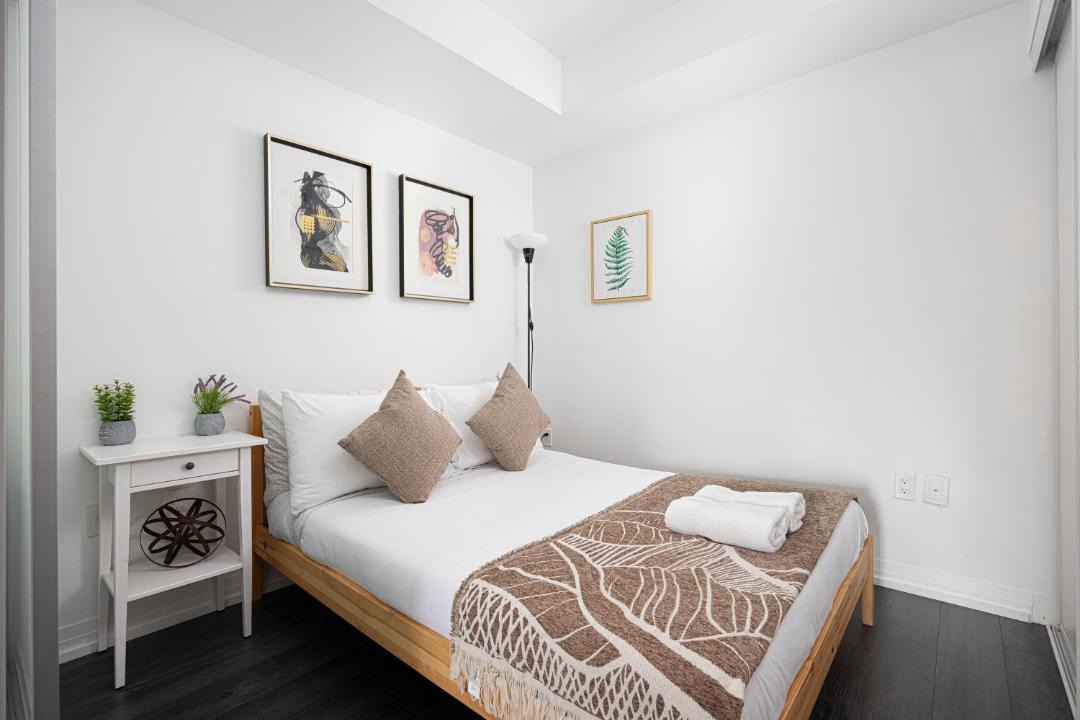 Photo of Bedroom in Garden District