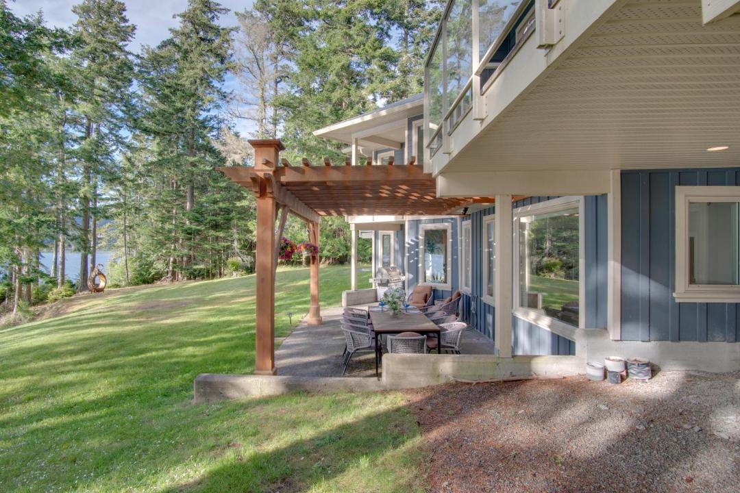 Photo of Others in East Sooke