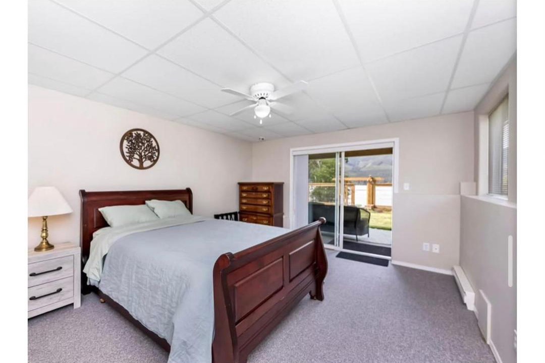 Photo of Bedroom in Youbou