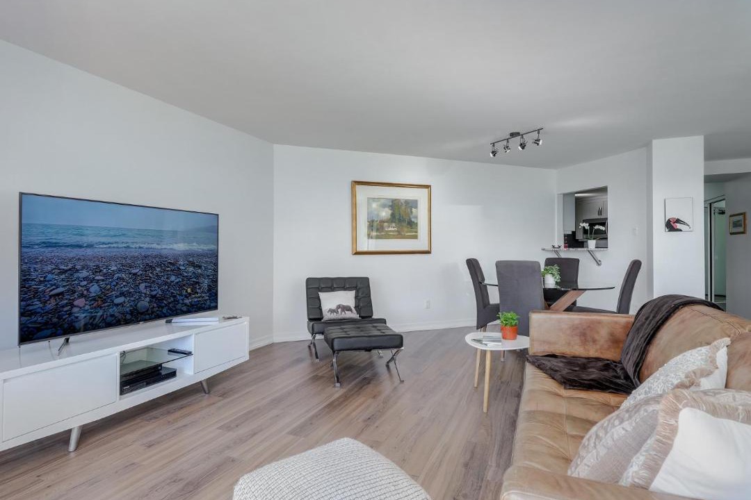 Photo of Livingroom in Inner Harbour